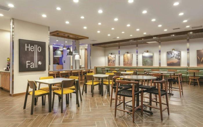 Fairfield by Marriott Inn & Suites Kansas City Shawnee