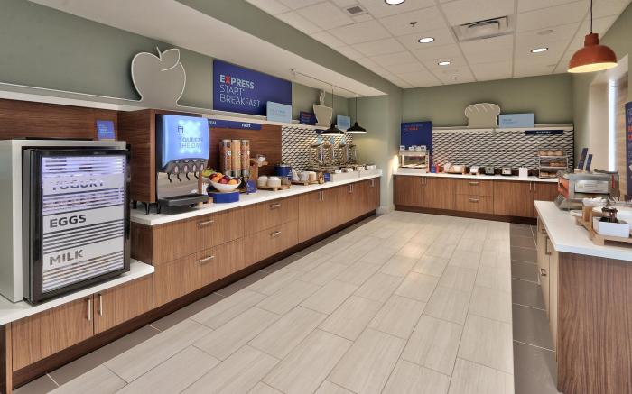 Holiday Inn Express And Suites Albuquerque East By IHG
