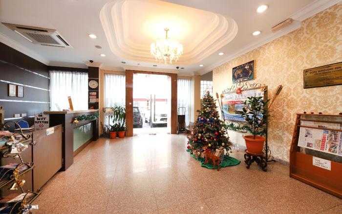 OYO 1108 Bundusan Hotel