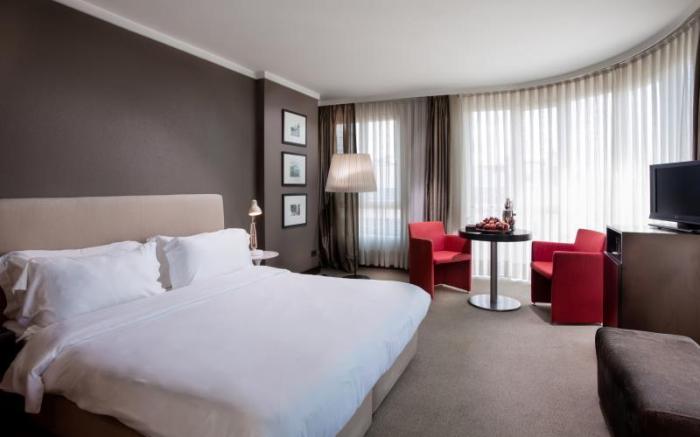 Bentley by Molton Hotels - Special Class