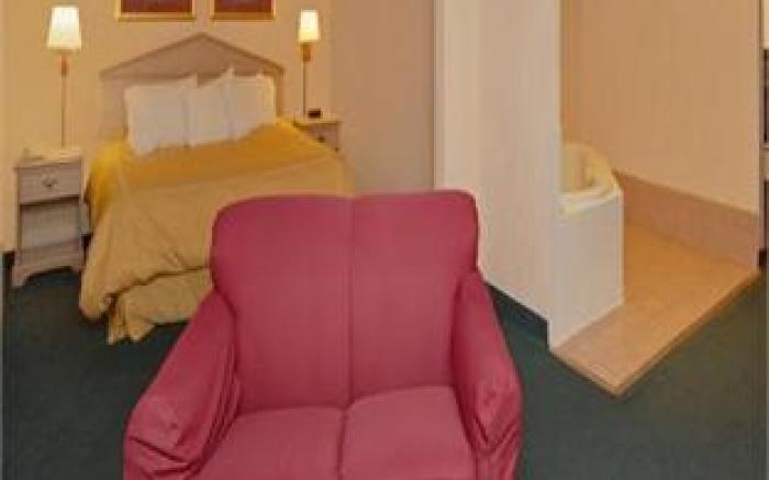 Best Western Plus Seawall Inn