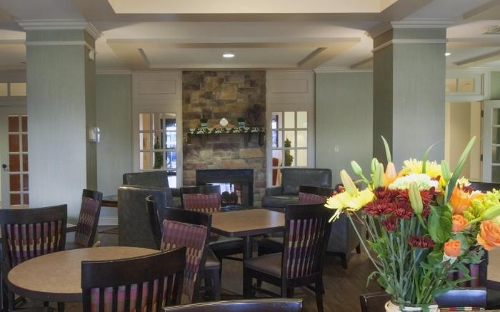 Holiday Inn Express & Suites Buffalo Airport By IHG