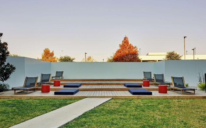 NYLO Las Colinas Hotel, Tapestry Collection by Hilton