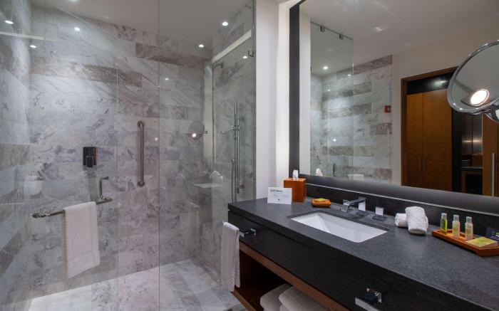 DoubleTree by Hilton Celaya