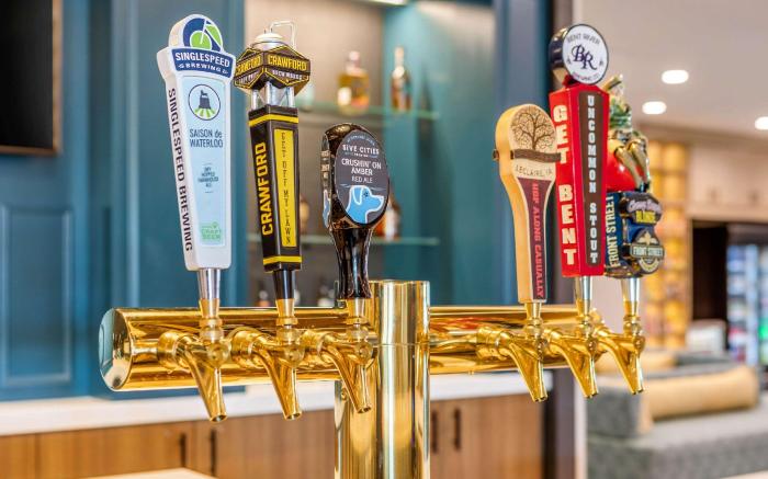 Cambria Hotel Davenport Quad Cities