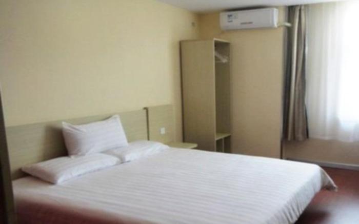 Hanting Hotel Qingdao Taidong Pedestrian Street