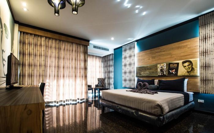 The River Scene Hotel