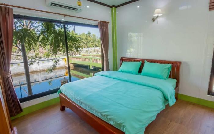 Coconut Resort