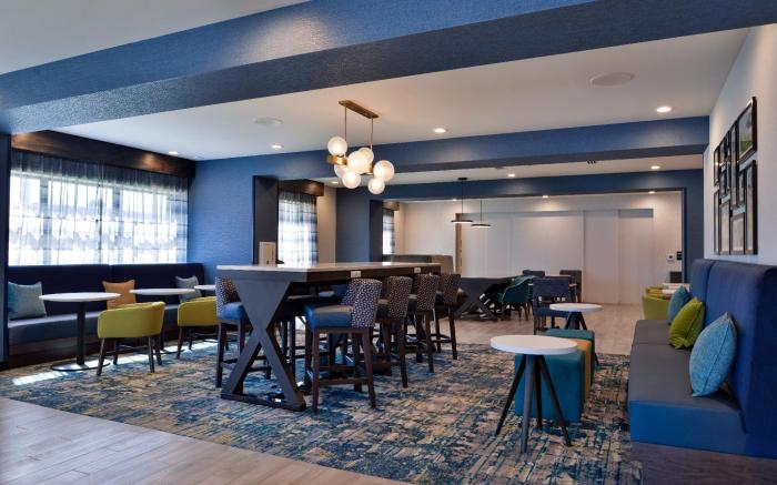 Hampton Inn Cedar Falls Downtown, IA