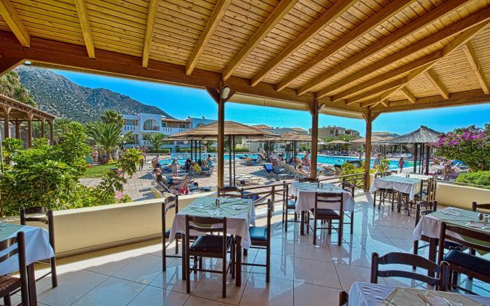 Hotel Akti Beach Club