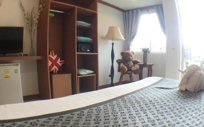 Thira Residence Patong