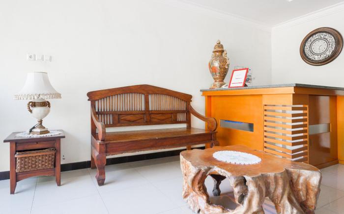 RedDoorz Syariah near Marvell City Mall 2