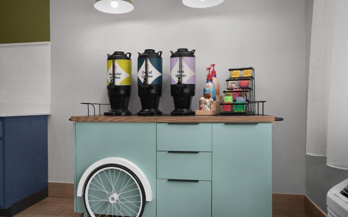 Spark by Hilton Lakewood Denver Southwest