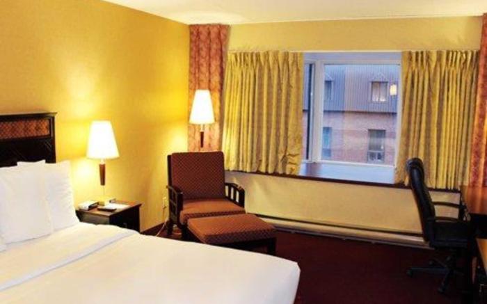 LELUX Hotel