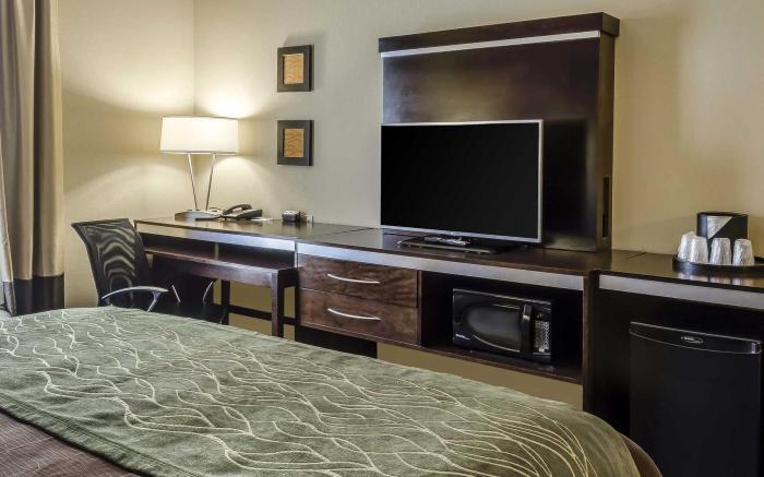 Spark by Hilton Dothan
