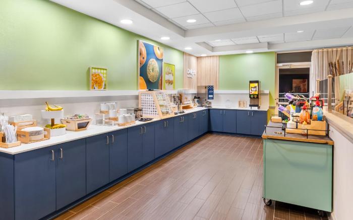 Spark by Hilton Dothan