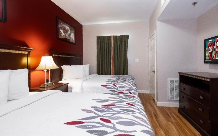 Red Roof Inn & Suites Wilson