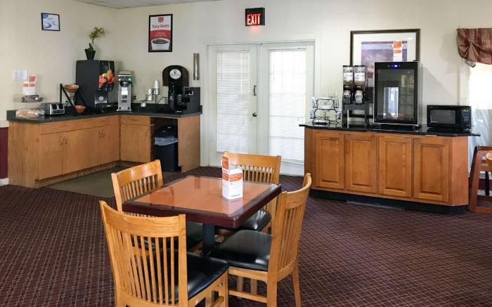 Econo Lodge - Perry National Fair Ground Area