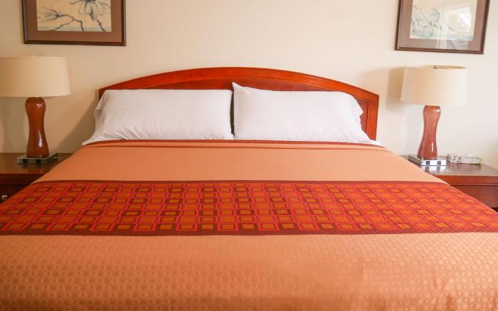 Hampton Motor Inn
