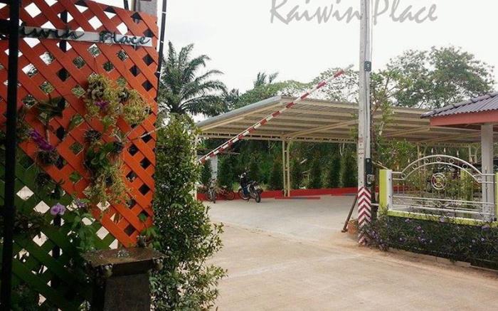 Raiwin Place