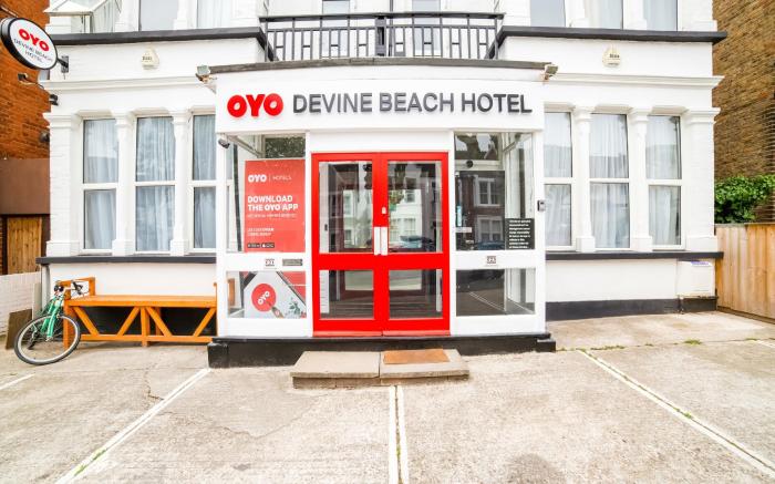 Devine Beach Hotel, Westcliff Southend-On-Sea