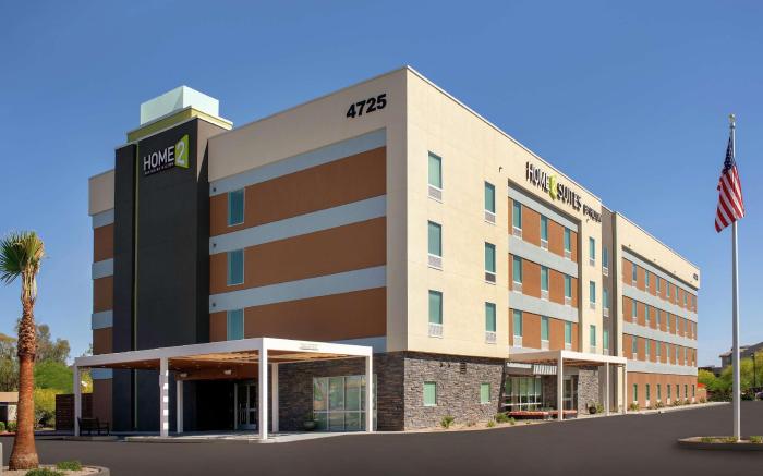 Home2 Suites by Hilton Phoenix Airport South