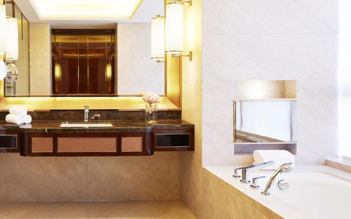 Sheraton Grand Zhengzhou Hotel