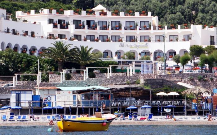 Punta Campanella Resort & Spa