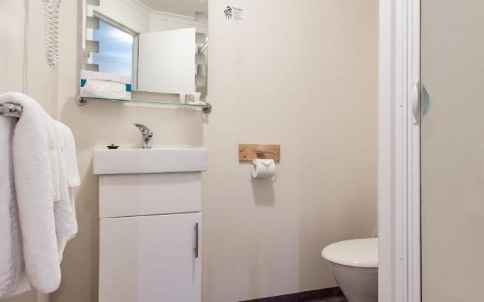 Silver Hills Motel