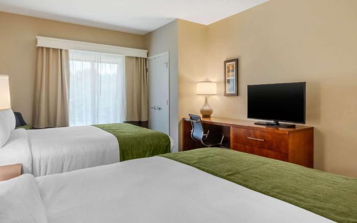 Comfort Inn & Suites