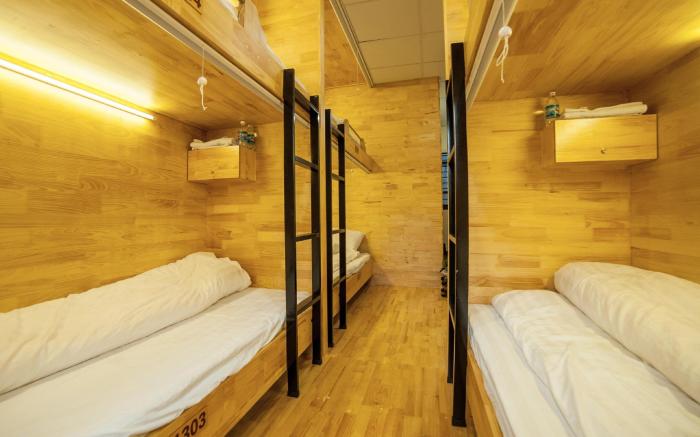 Box Hotel