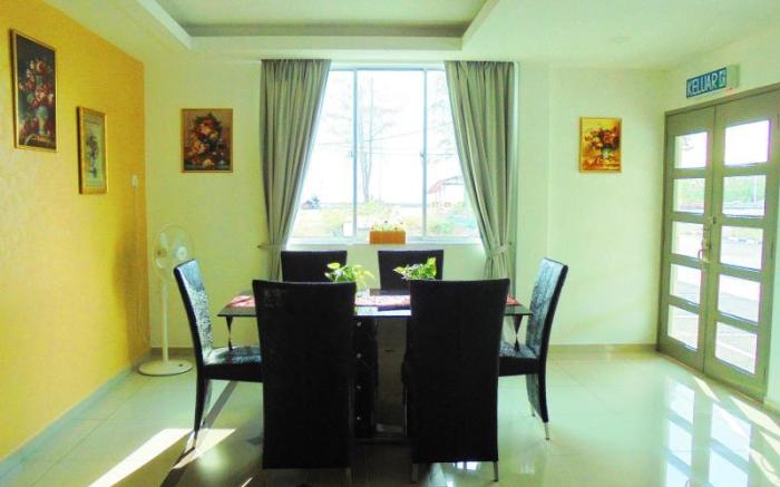 Dview Guest Houses