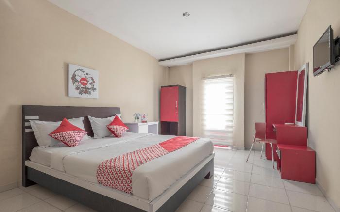 OYO 1075 Rumah Indah Losari Inn