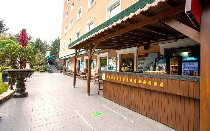 The Green Park Hotel Merter
