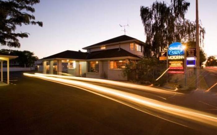 Boundary Court Motor Inn