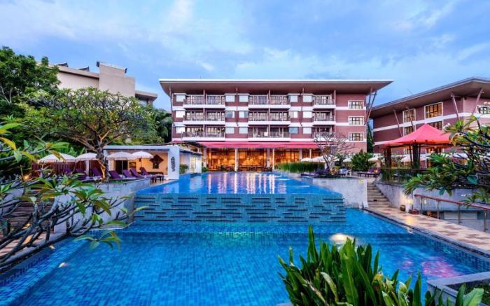 Peach Blossom Resort and Pool Villa