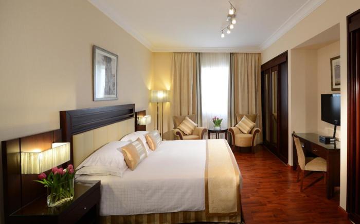 Grand Millennium Hotel Dubai