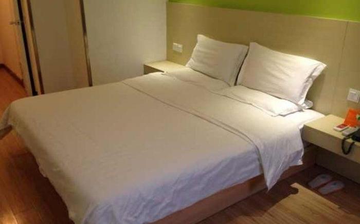 7 Days Inn Harbin Chengda Square Baroque Scenic Spot