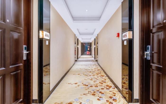 Henghe Selected S · Design Hotel - Guangzhou Baiyun Railway Station International Conference Center
