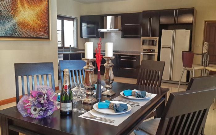 Tropicana Pool Villa