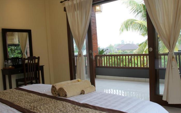 Nyoman Sandi Guest House