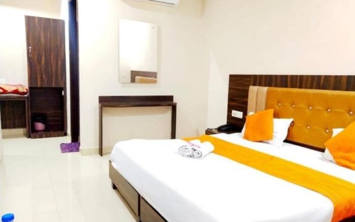 Hotel Sukhman International