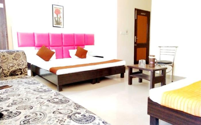 Hotel Sukhman International