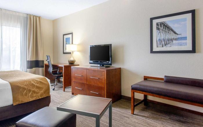 Comfort Suites Southport - Oak Island