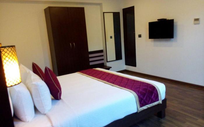 Akshaya Aura Hotel
