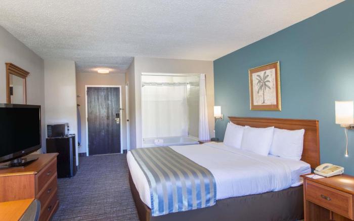 Baymont by Wyndham Bartonsville Poconos