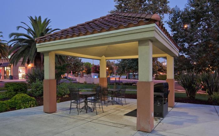 Sonesta Simply Suites Silicon Valley Santa Clara