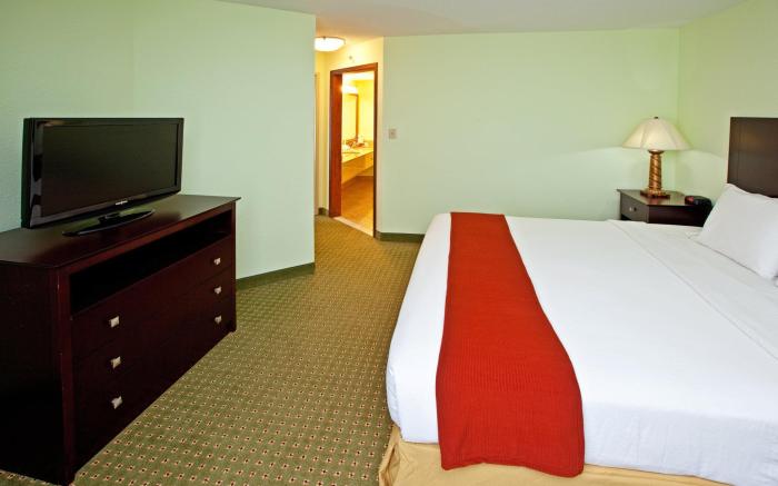 Holiday Inn Express Scottsburg By IHG