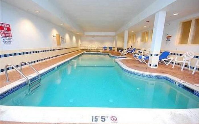 Candlewood Suites-West Springfield By IHG