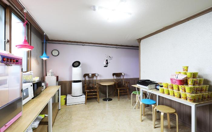 Geumgang Beach Motel